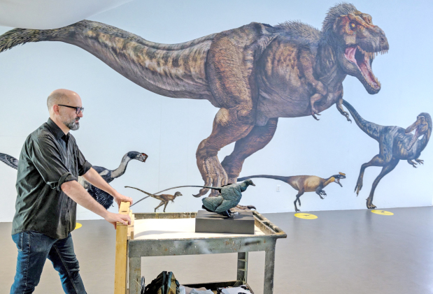 Early mammals may have blocked evolution of tiny dinosaurs